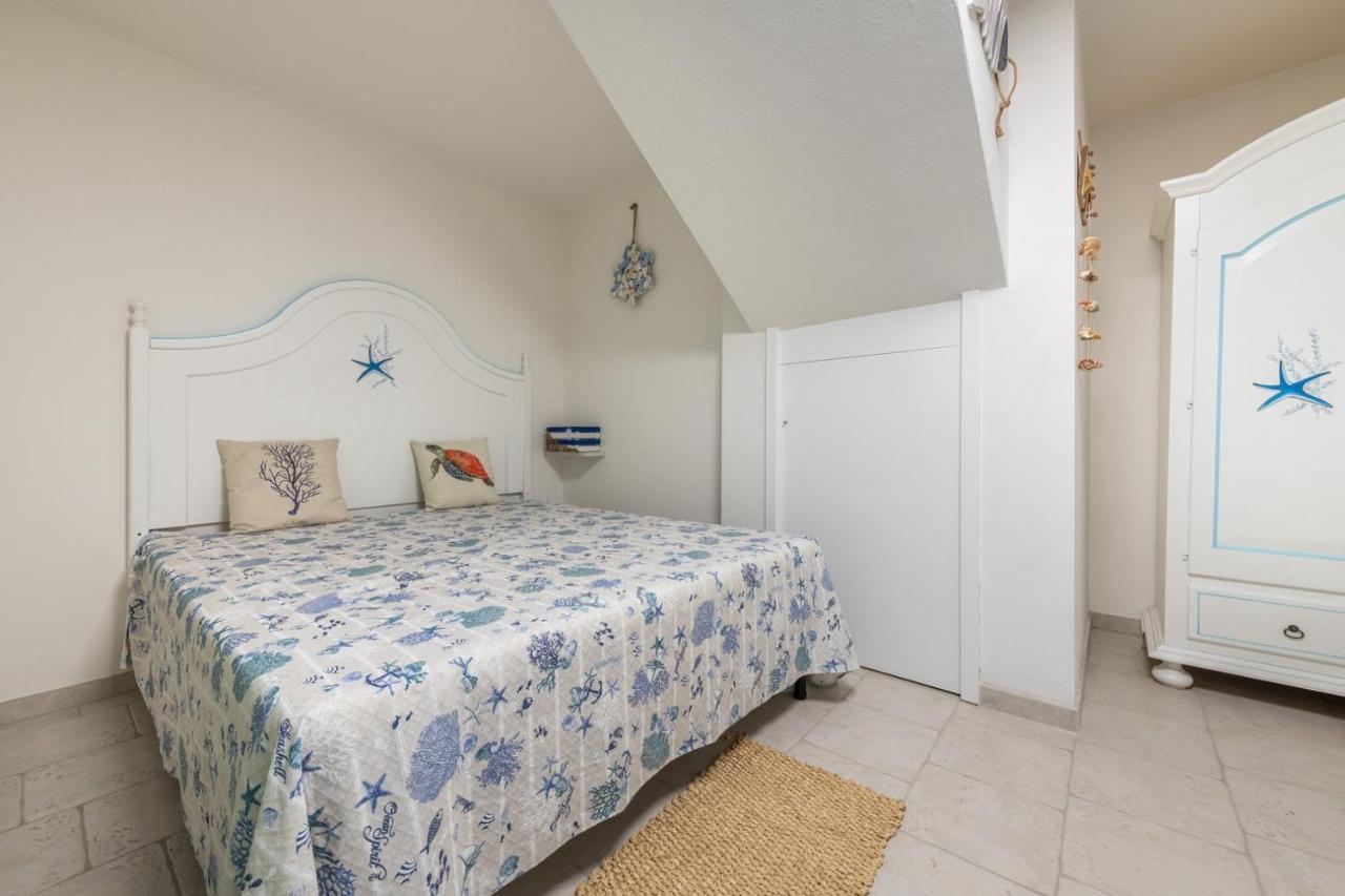 Villa Acquamarina Semi Detached Villa With Private Pool And Wifi Torre delle Stelle Exterior photo