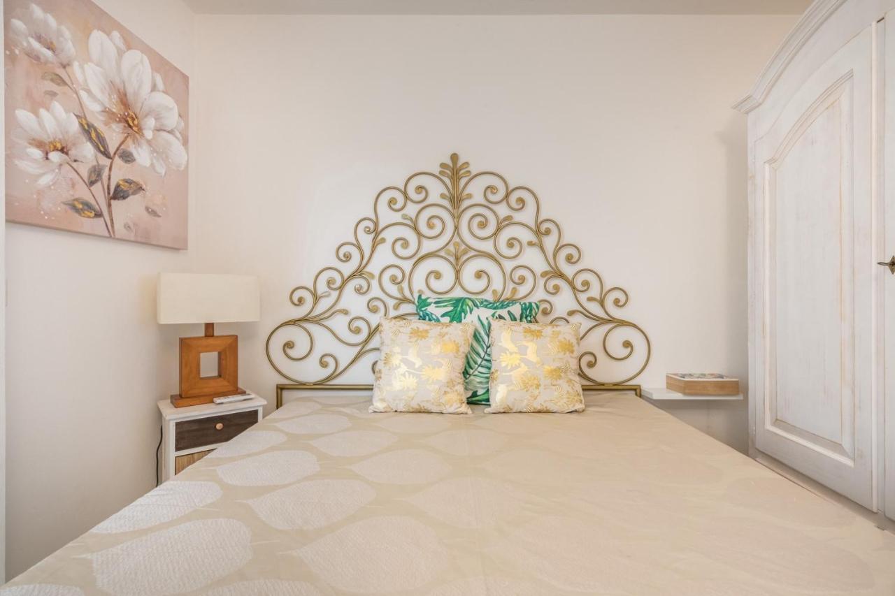 Villa Acquamarina Semi Detached Villa With Private Pool And Wifi Torre delle Stelle Exterior photo